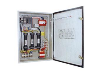 32A Dòng cắt 200KA 3Pha Cắt lọc sét