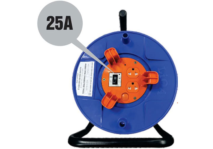 50m Ổ cắm điện rulo loại dùng cho xe điện 25A Lioa QT50-3-25A