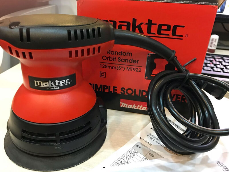 Thông tin về máy chà nhám Máy chà nhám rung Maktec MT924